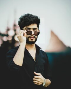 婚活アプリで女性が魅力的なプロフィールを書く方法は？